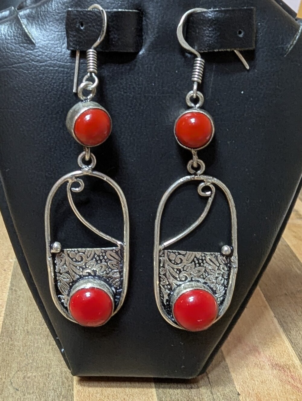 VTG 925 Sterling Silver Red Coral Earrings Western Bali Boho Dangle + FREE GIFT - Picture 2 of 3